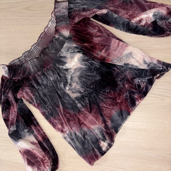 American Eagle Outfitters Tops - Velvet Tie-Dye Off-Shoulder Top